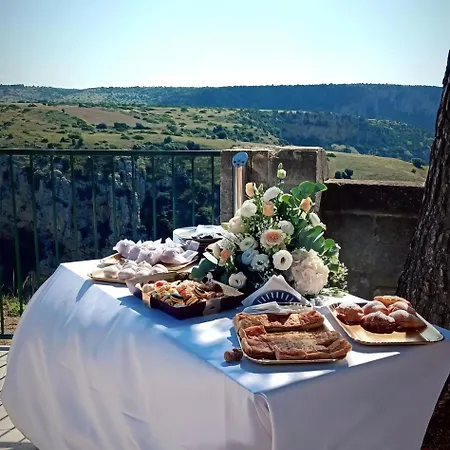 Sine Tempore Fumarola Matera